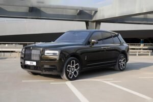 Rolls royce cullinan rent in dubai