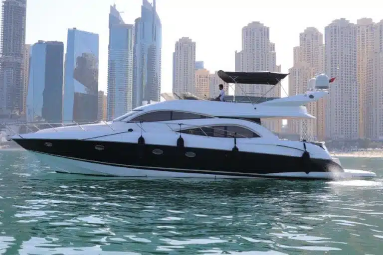 56 英尺 SUNSEEKER 游艇