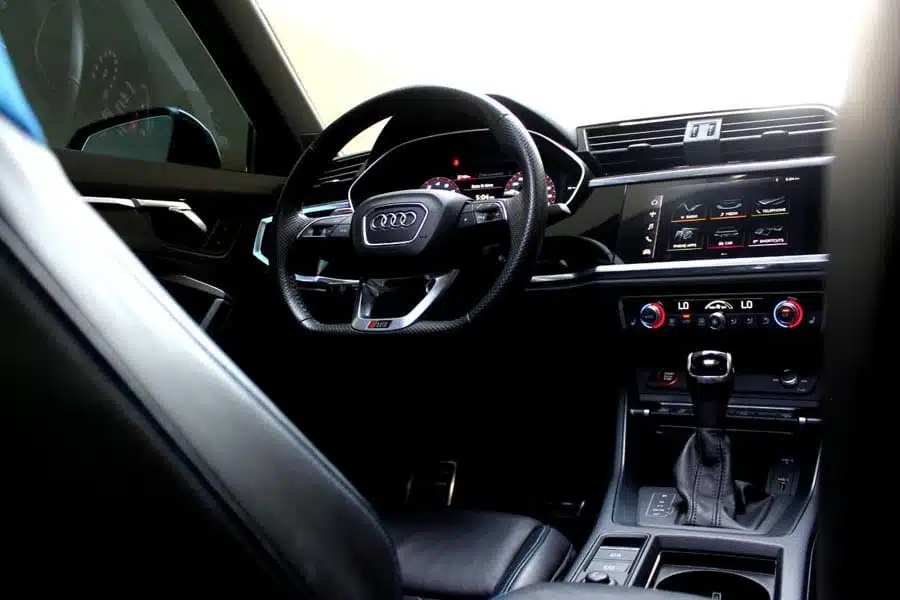 Audi Req3 Rent in Dubai