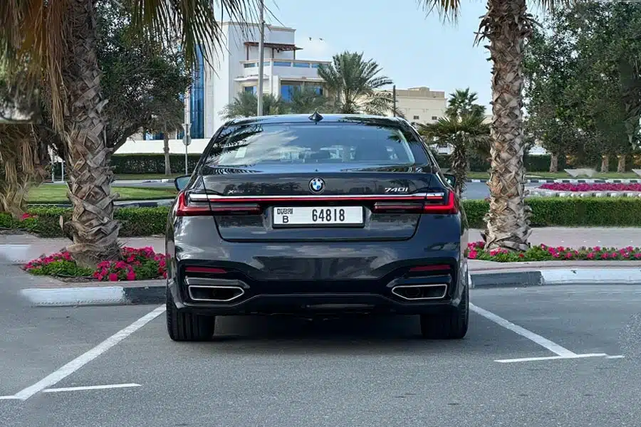 BMW 7 Series Rent in Dubai