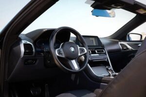 Location de BMW 840i à Dubaï