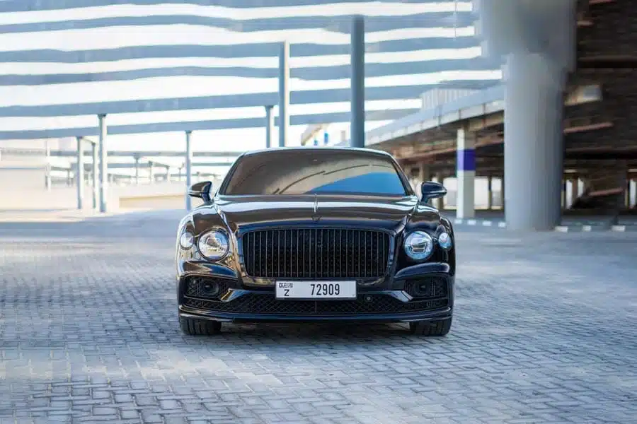 Аренда Bentley Flying Spur в Дубае