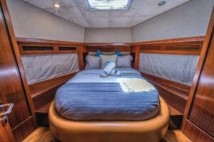 Rent a Yacht in DUbai, UAE