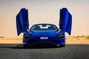 Location de McLaren 750S Spider à Dubaï - Hermas Car Rentals