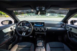 Mercedes Benz A200