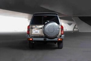 Nissan Patrol SAfari back side