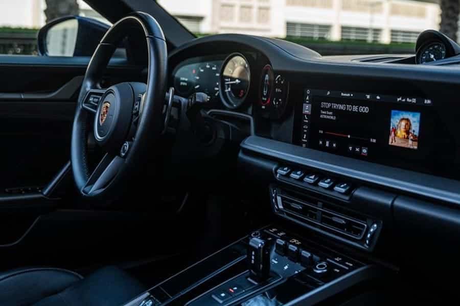 Porsche 911 interior