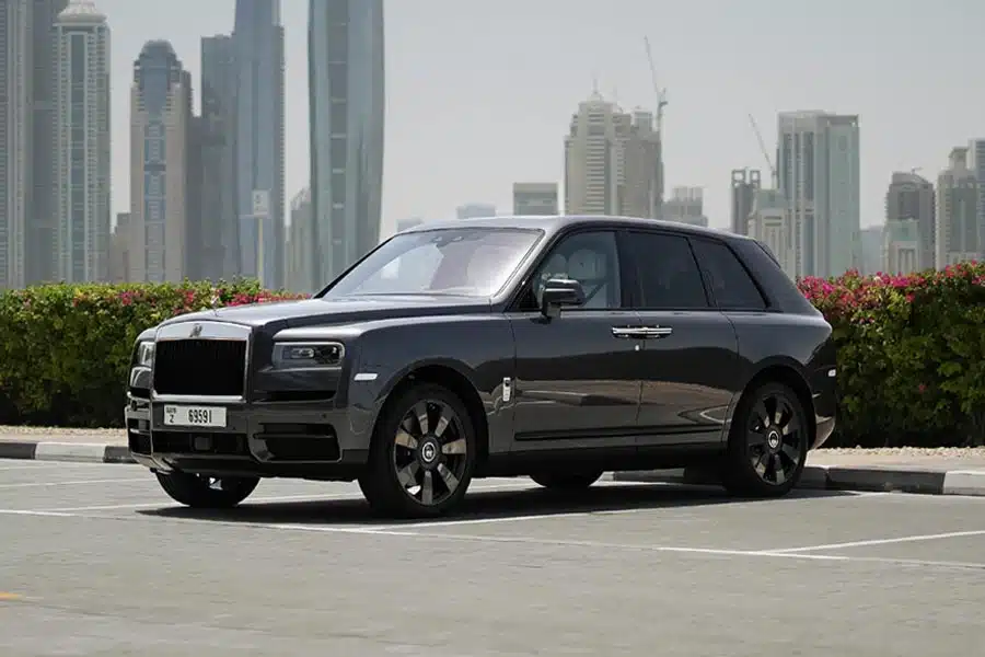 Rolls Royce Cullinan Grey