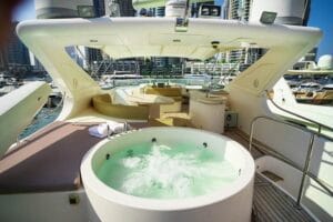 Yacht MAJESTY 88