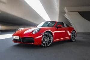 Porsche 911 Rental service in Dubai