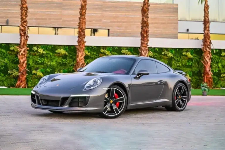 Porsche 911 Carrera