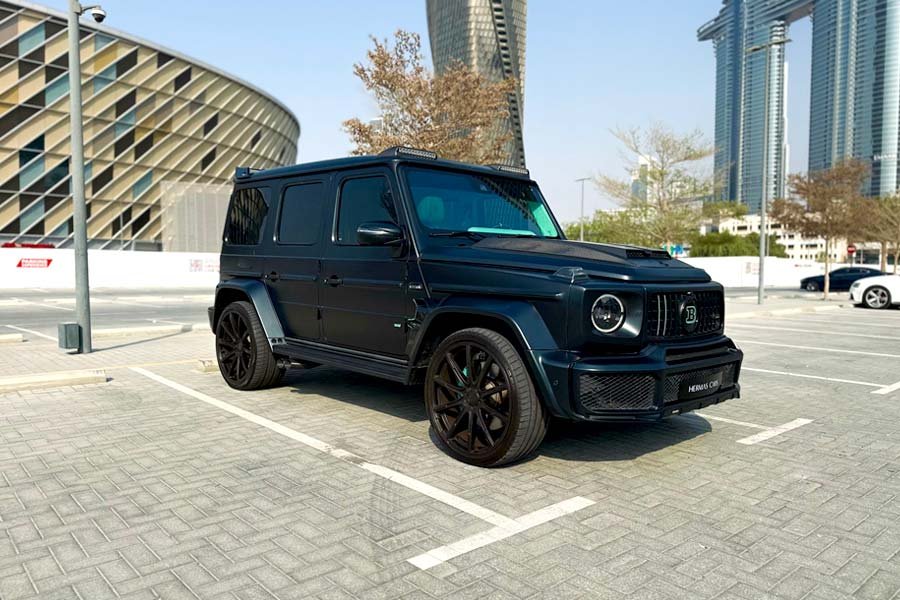 Mercedes-G63-brabus-black-tiffany-blue-dubai