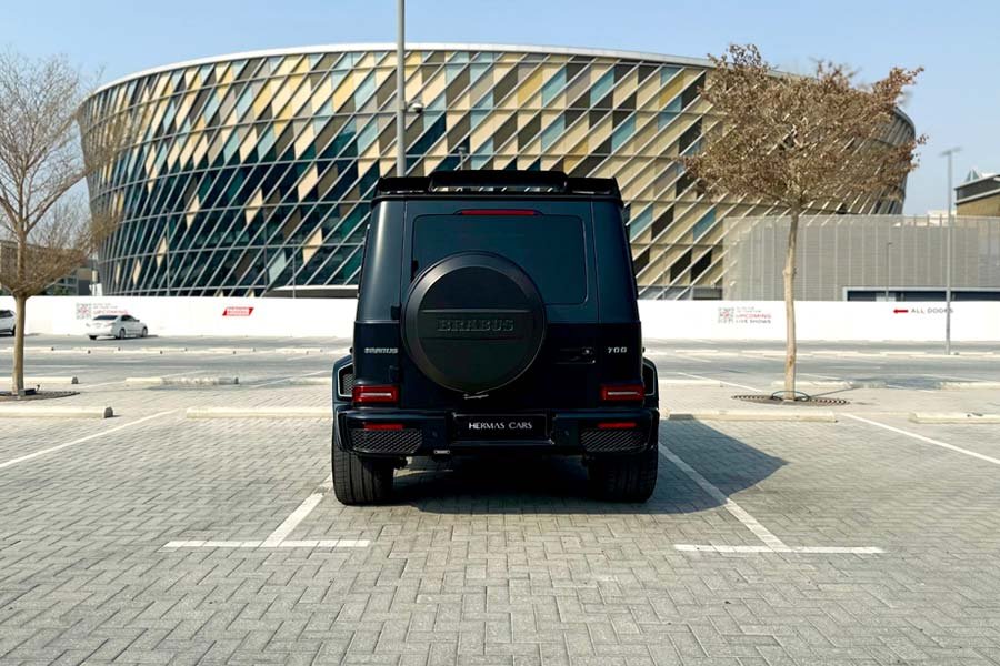 Mercedes-G63-brabus-black-tiffany-blue-interior
