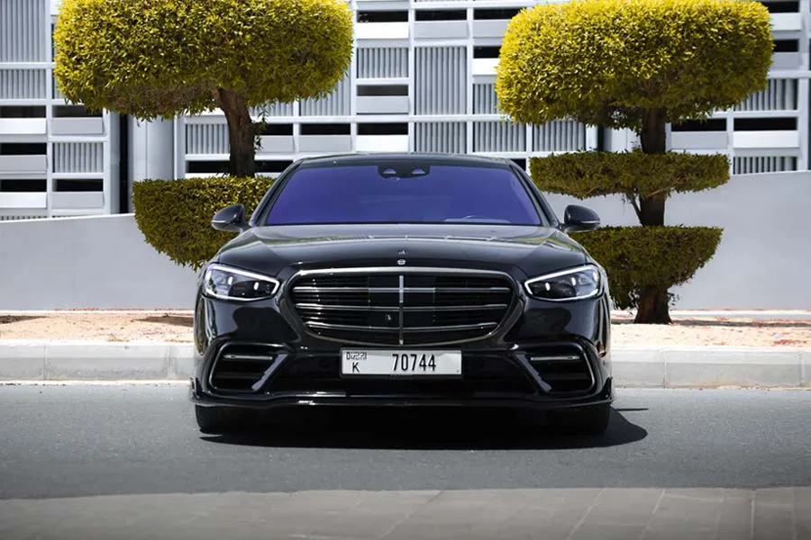 מרצדס S580 להשכרה בדובאי