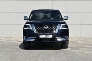 Mieten Sie einen Nissan Patrol 2022 in Dubai