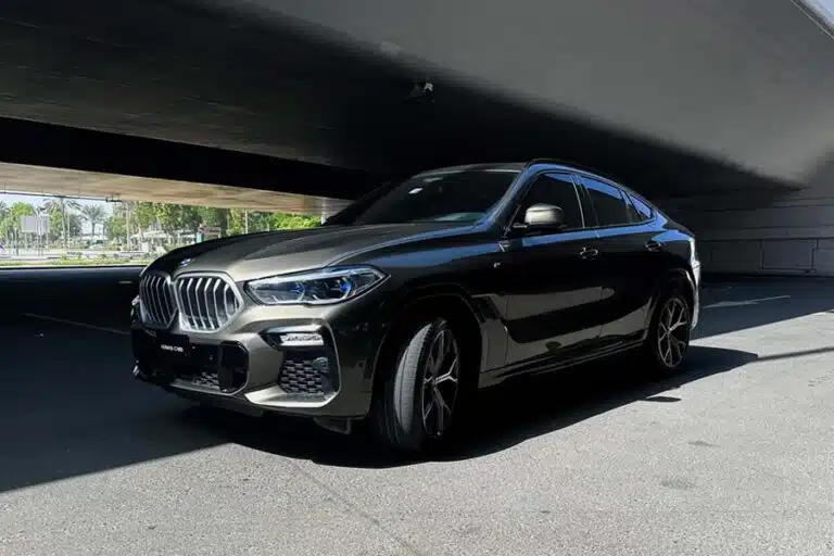 宝马X6