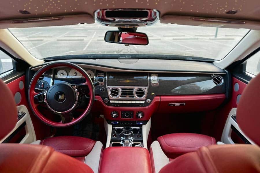 rolls-royce-rental-service-dubai.