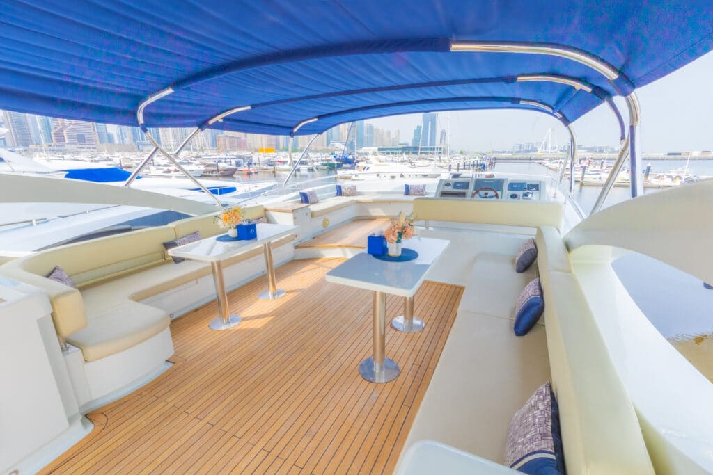 Louez un yacht à Dubaï