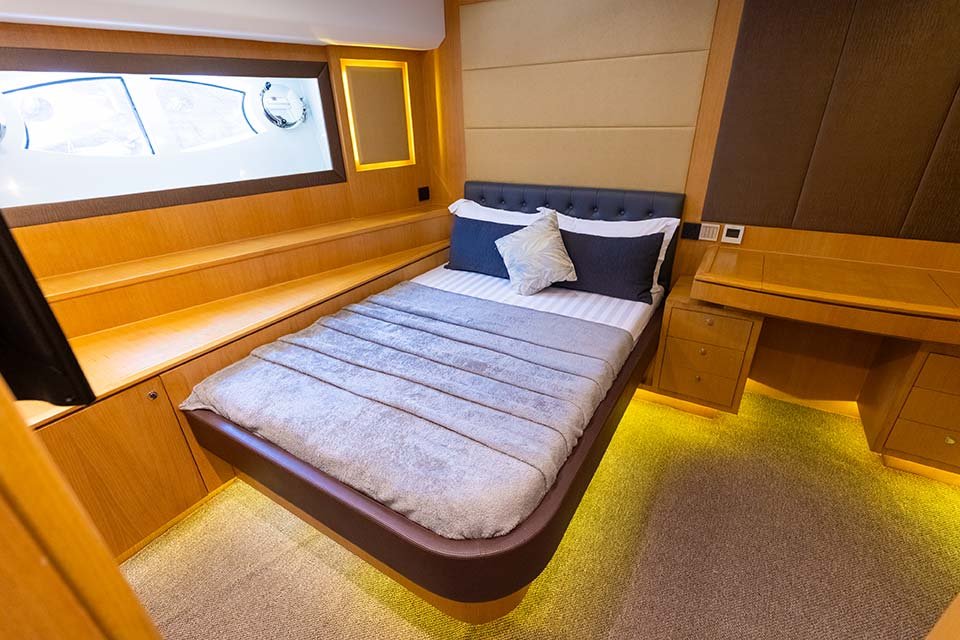 Best Yacht in Dubai for rent