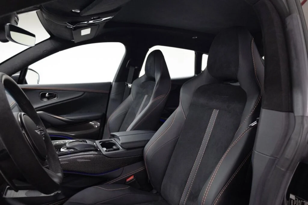 Aston Martin DBX 2024 leather interior - front seats
