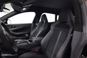 Aston Martin DBX 2024 leather interior - front seats