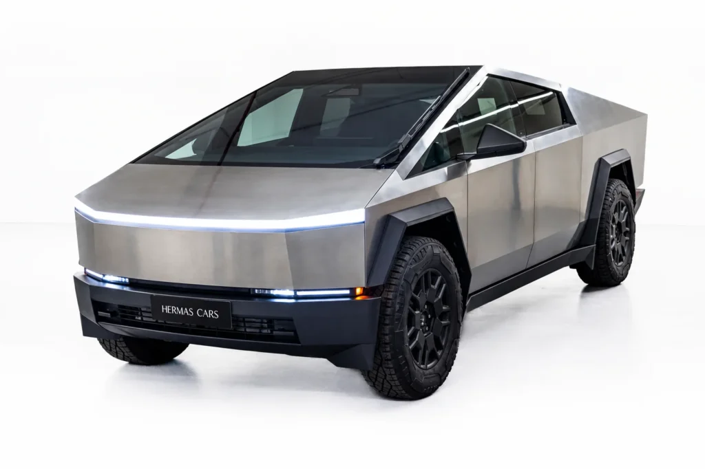 Tesla cyber truck 2025 model